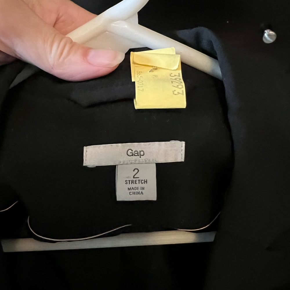 Gap fully lined black blazer